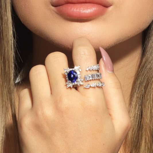 DIAMOND RING