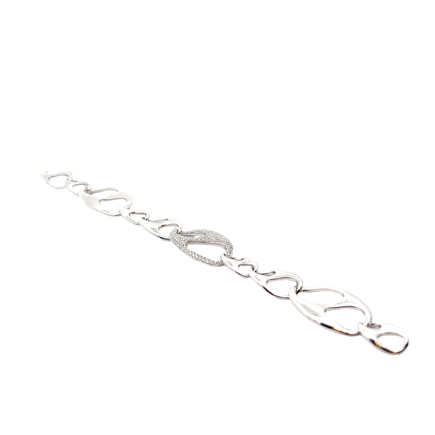 King Jewelers Diamond Pave Mariner Link Bracelet in 18K White Gold