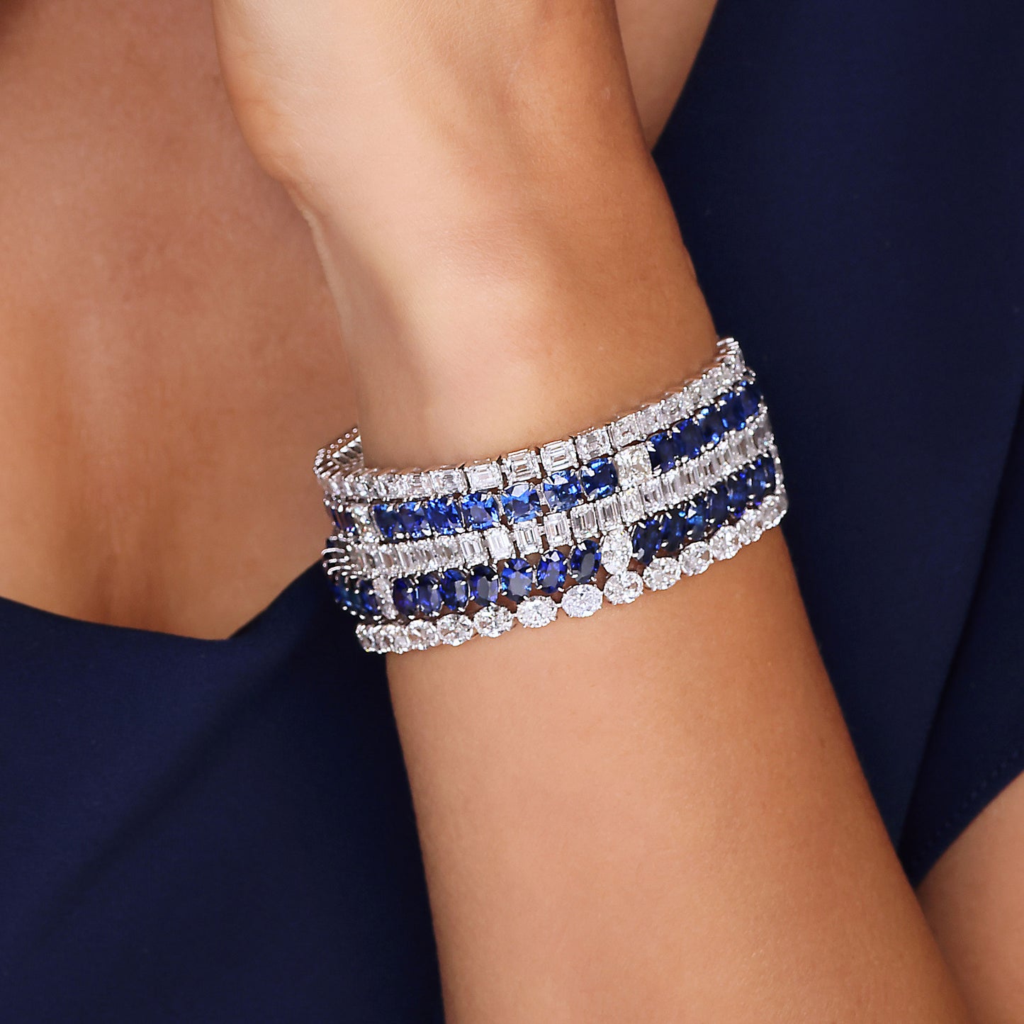 King Jewelers Oval Sapphire and Diamond Bracelet 18K White Gold