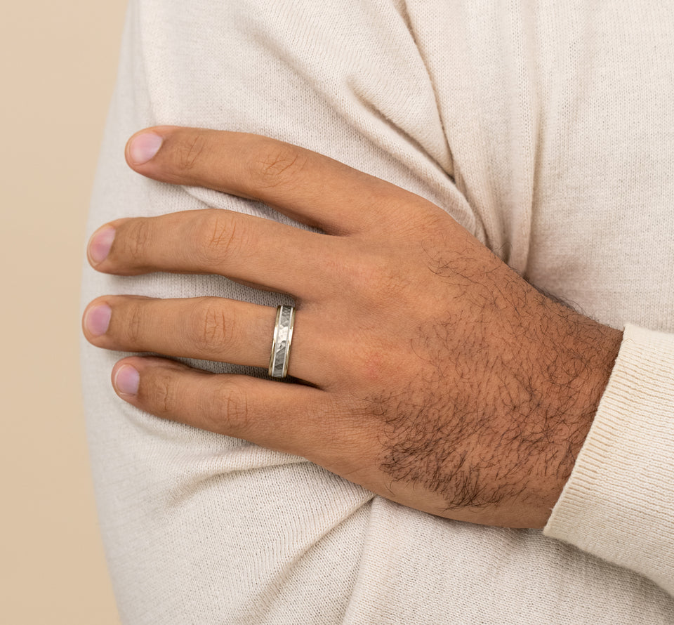 Benchmark CF15630814KWY-2