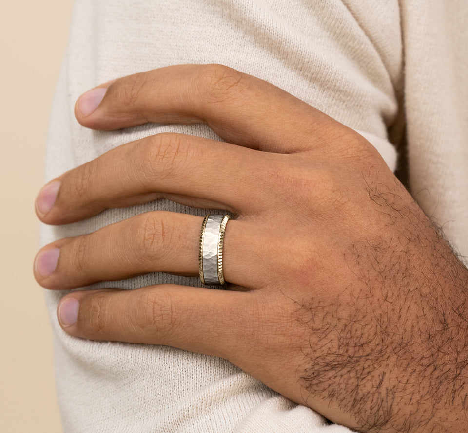 Benchmark CF18837614KWY-2