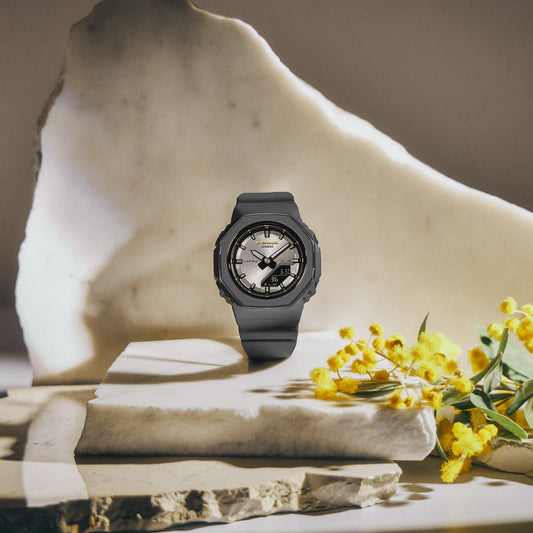 G-SHOCK GMAP2126W-8A-2