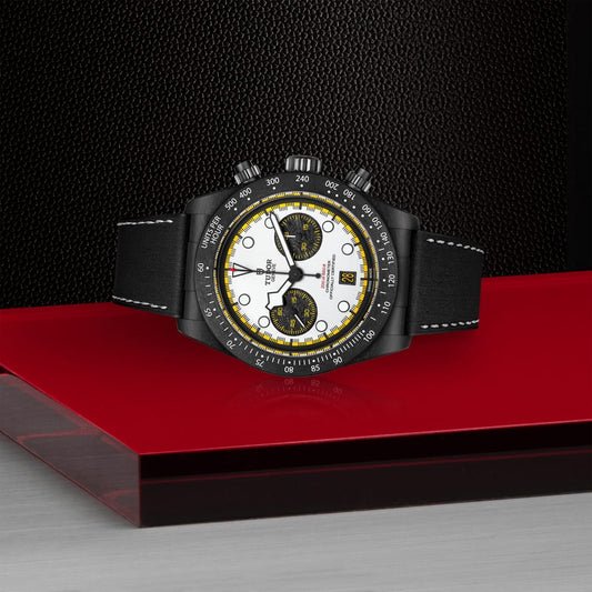 BLACK BAY CHRONO CARBON 26 WHITE
