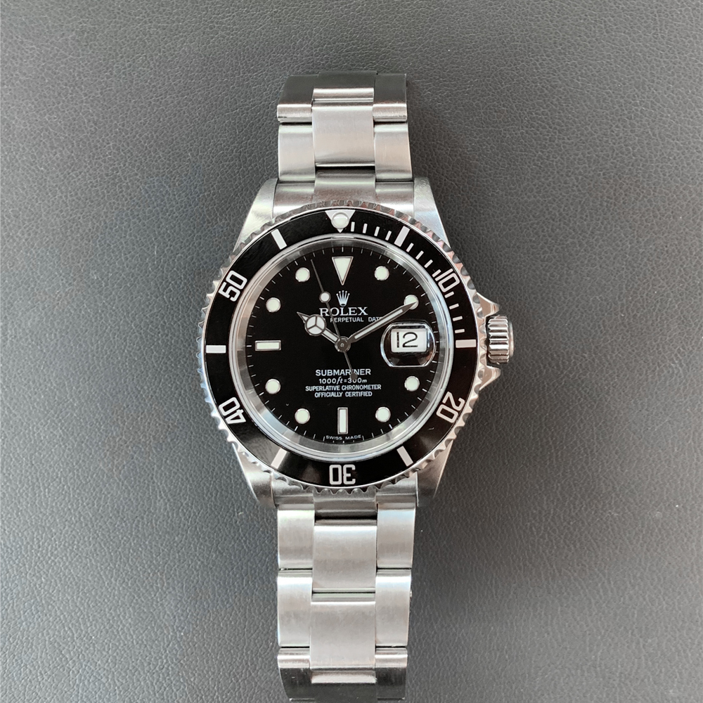 Pre-Owned Rolex Black Submariner Date | King