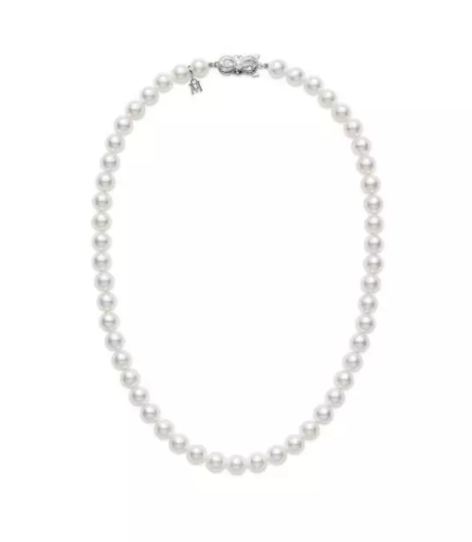 Mikimoto pearl strand necklace