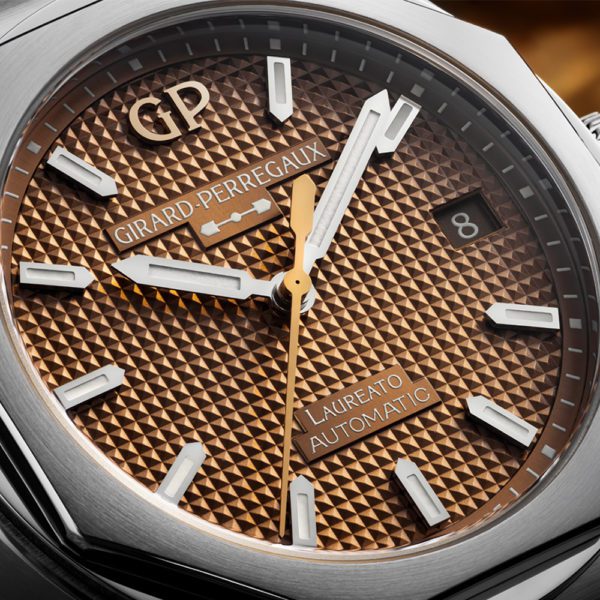 Girard Perregaux Laureato Copper 81005-11-3154-1CM_4