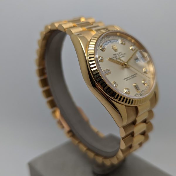 Rolex M118238-3