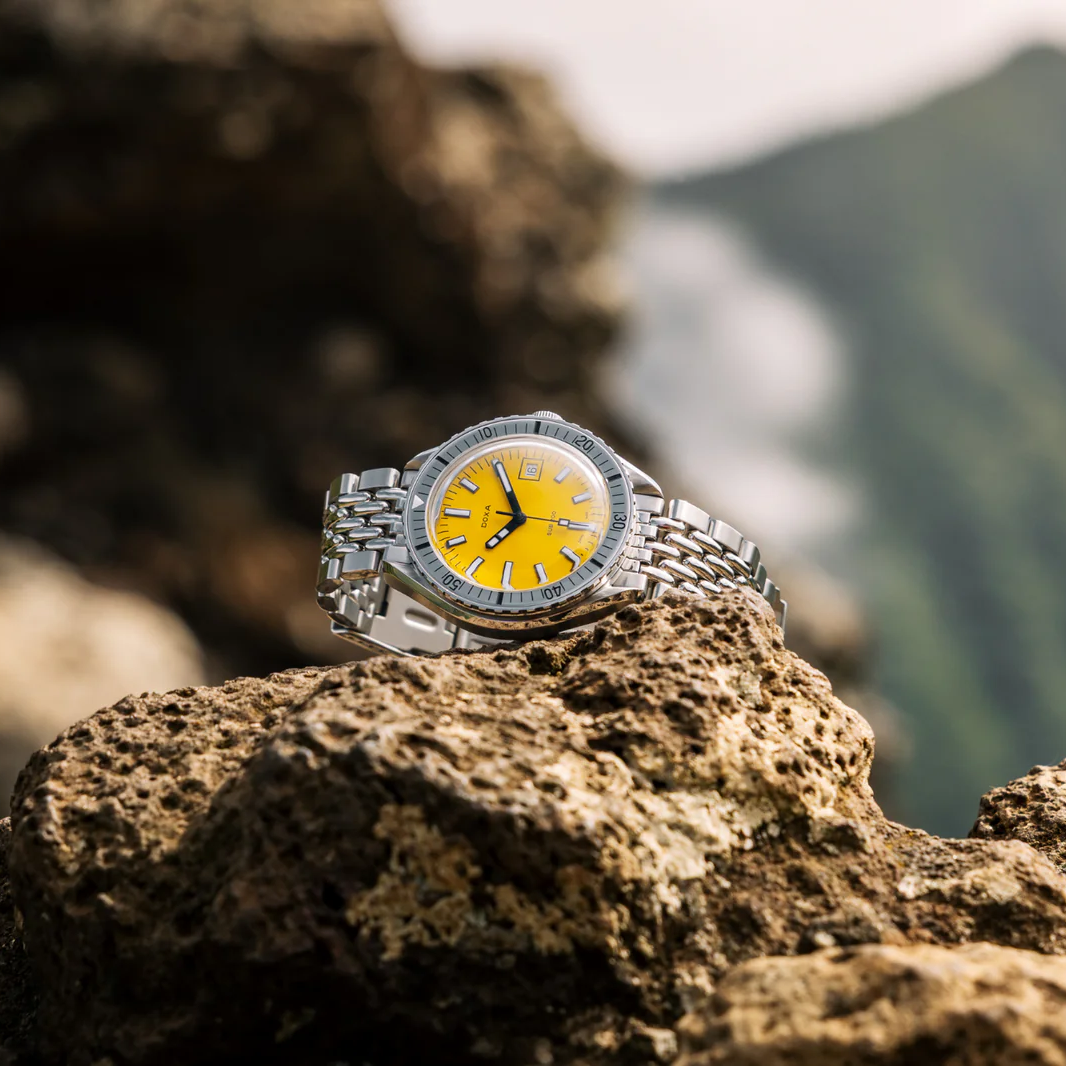 DOXA SUB 200