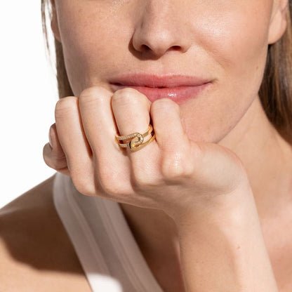 MAILLON STAR SMALL DIAMOND RING