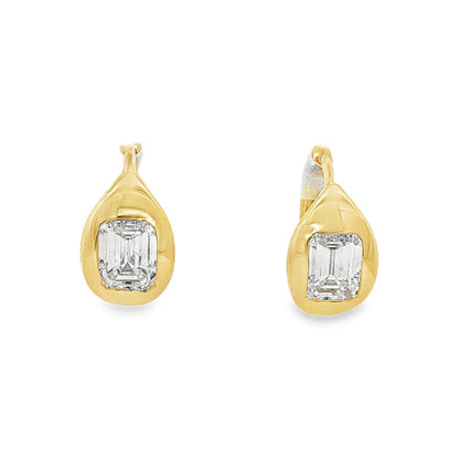 HUGGIE DIA EARRINGS
