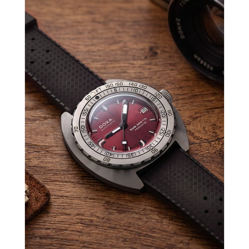 SUB 300 Ti5 Redcoral Black Rubber