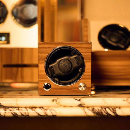 SINGLE-WALNUT