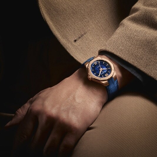 Baume & Mercier Riviera 10815 Automatic Watch