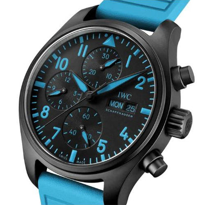 IWC Pilot's Watch Chronograph 41 George Russell Black Ceramic - View 3