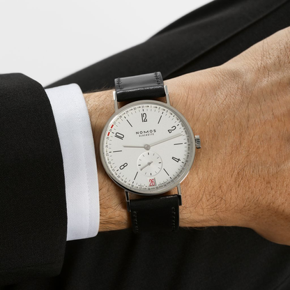 NOMOS Glashütte Tangente 2date - view 2