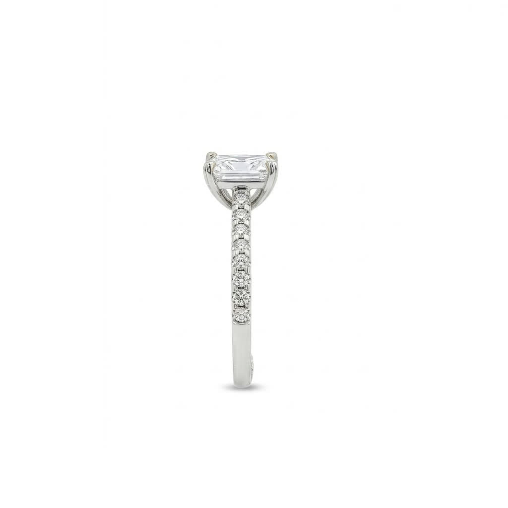 KJ5 Platinum Pavé Radiant Cut Diamond 0.32ct Engagement Ring Mounting