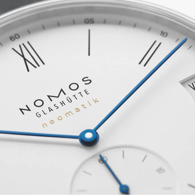 NOMOS Glashütte Ludwig neomatik 41 date - view 2