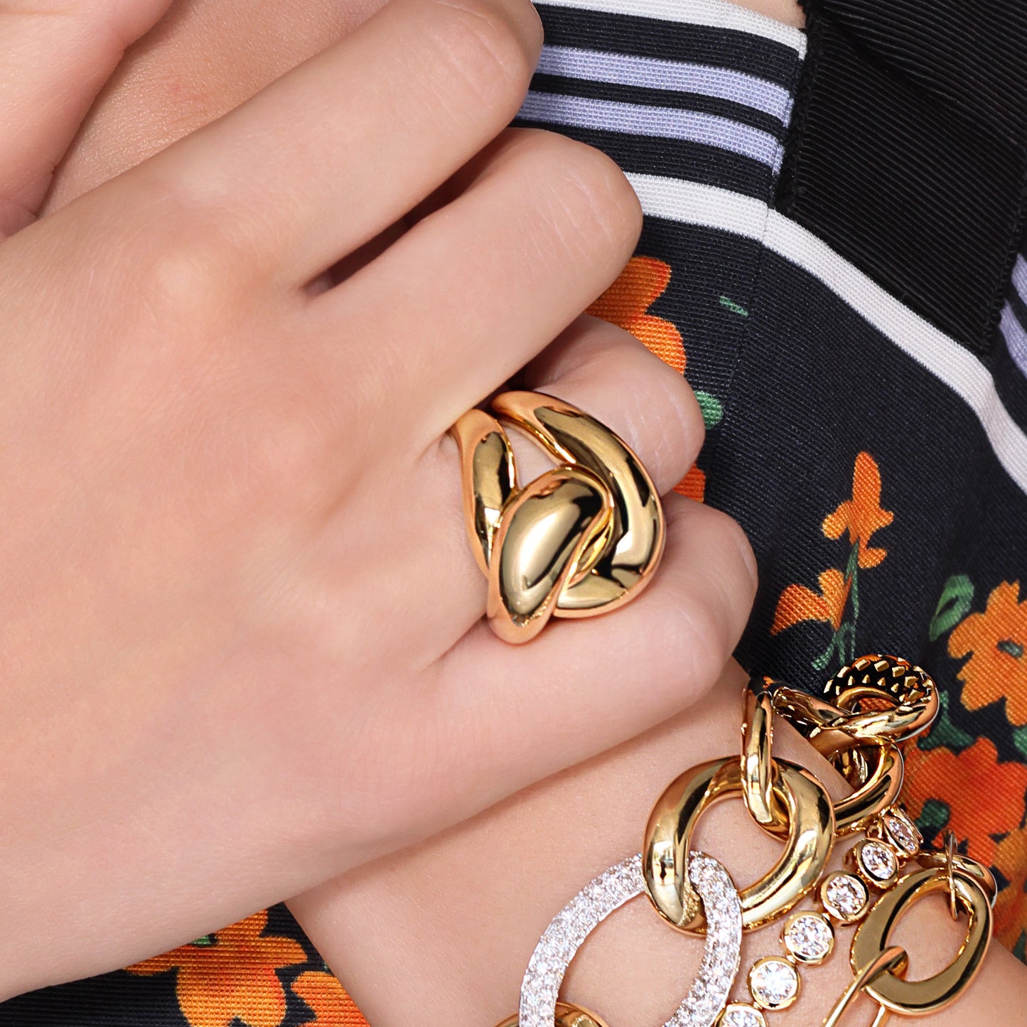 Antonio Papini Twisted Sculptural Ring 18K Yellow Gold