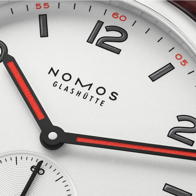 NOMOS Glashütte Club - view 2