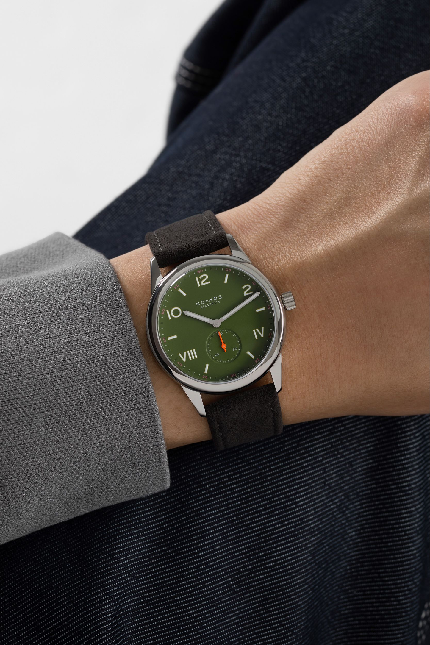 NOMOS Club Campus 38 All Olive