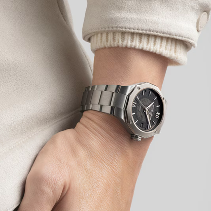 Baume & Mercier M0A10715-2