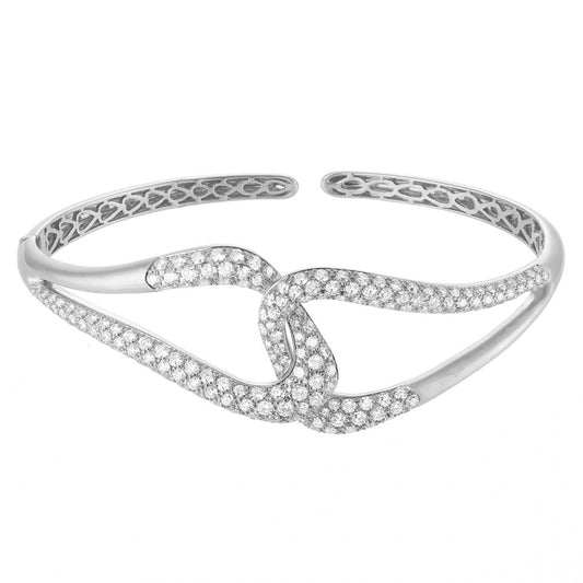 King Jewelers 18K White Gold Interlocking Link Diamond Cuff Bracelet