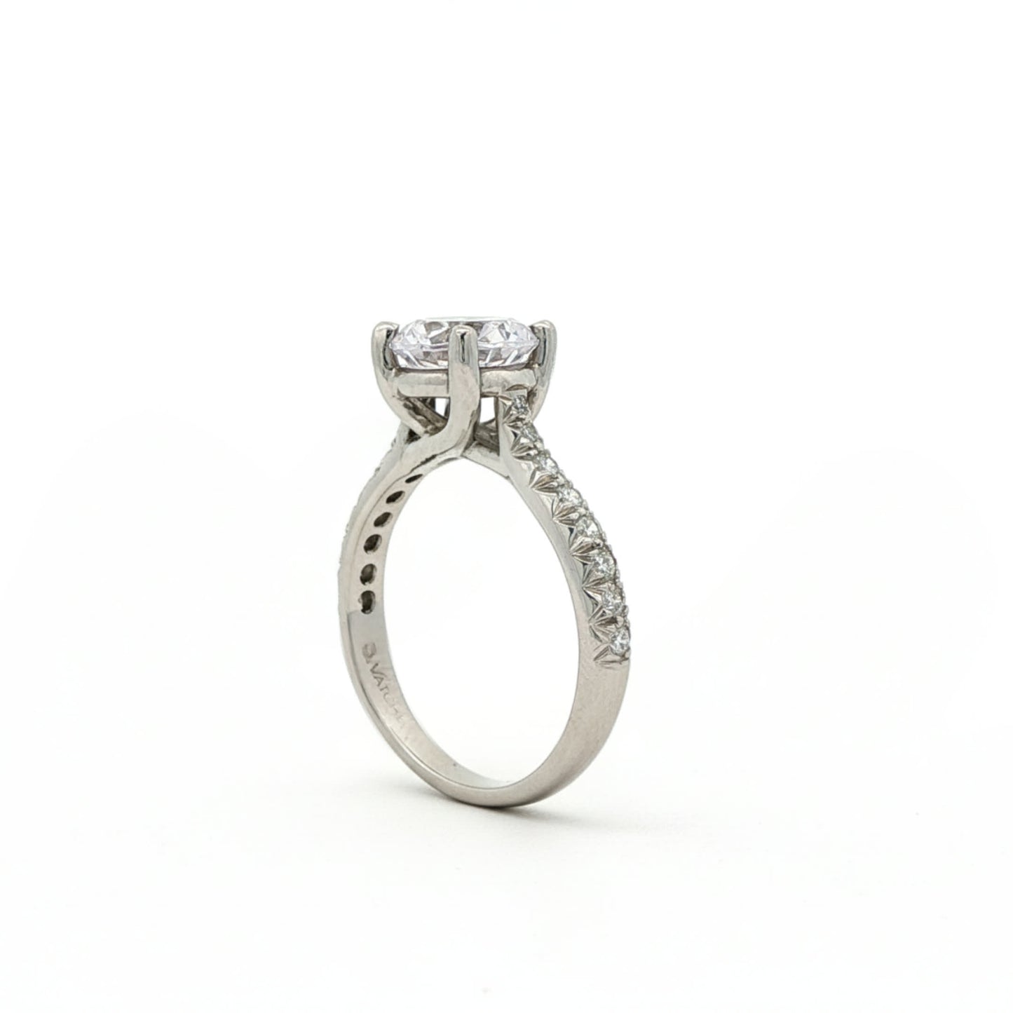KJ5 Platinum French Pavé Round Diamond Engagement Ring Mounting