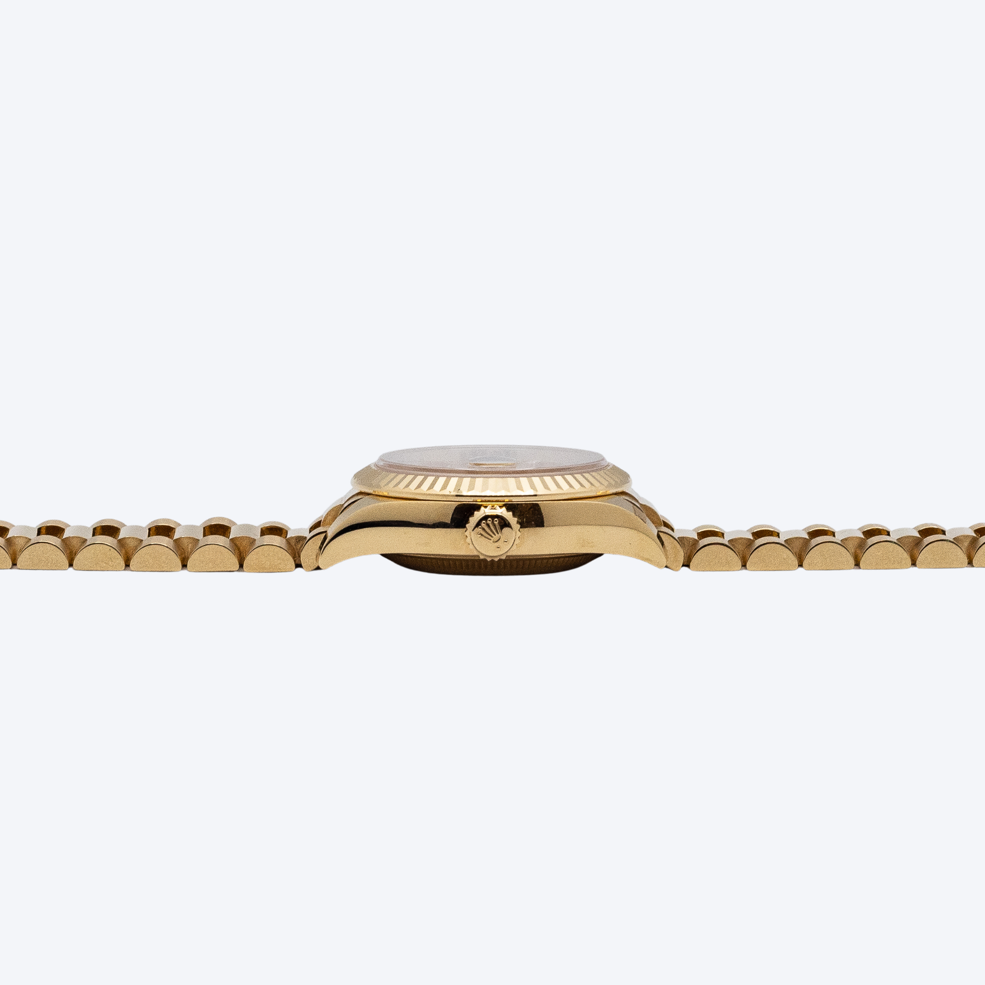 Pre Owned Rolex Datejust 28 Yellow Gold Champagne Dial - view 4