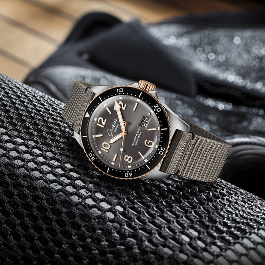 Glashütte Original SeaQ Panorama Date Stainless Steel and Rose Gold