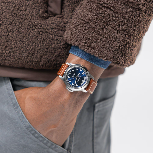 Hamilton Khaki Field King Day-Date Auto 40mm Blue Dial Leather Strap Watch