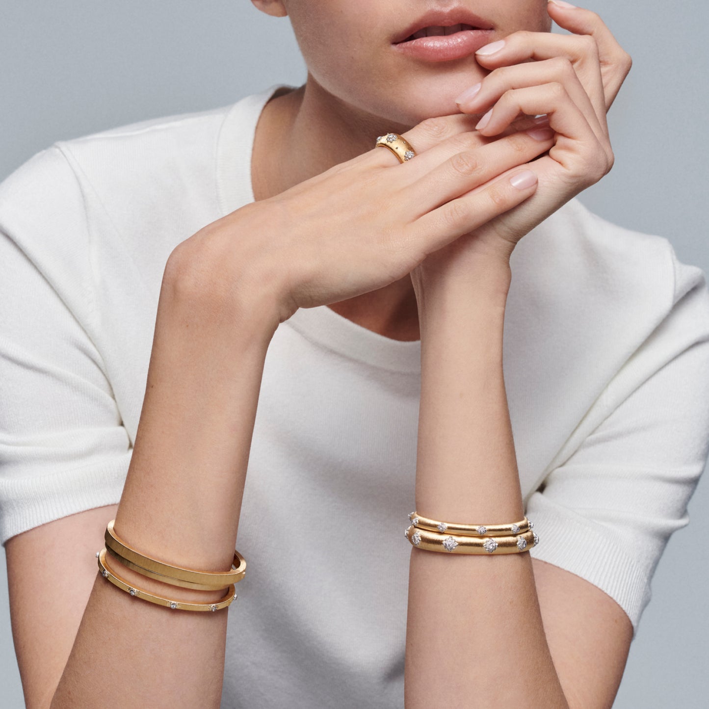 Buccellati Macri Yellow Gold Bombé Bracelet with Diamonds