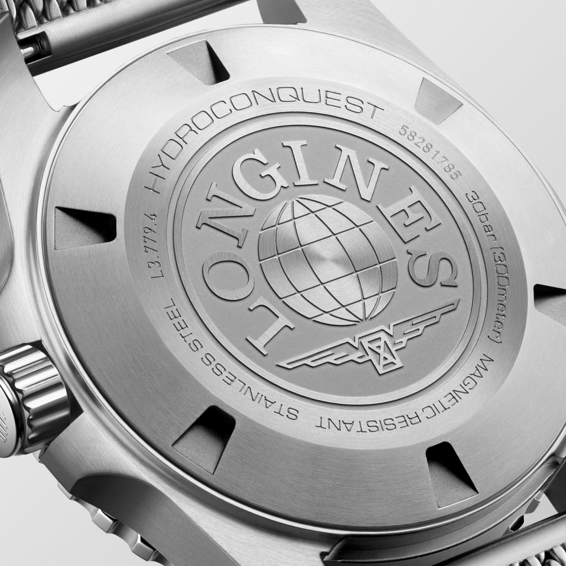 Longines HydroConquest 39mm Black Lacquered Polished Dial Stainless Steel