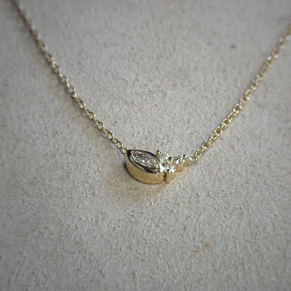 MQ DIA NECKLACE