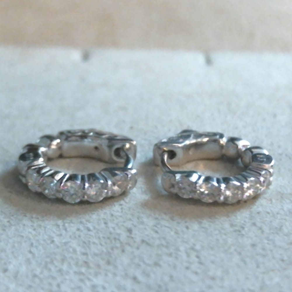 DIAMOND HOOPS