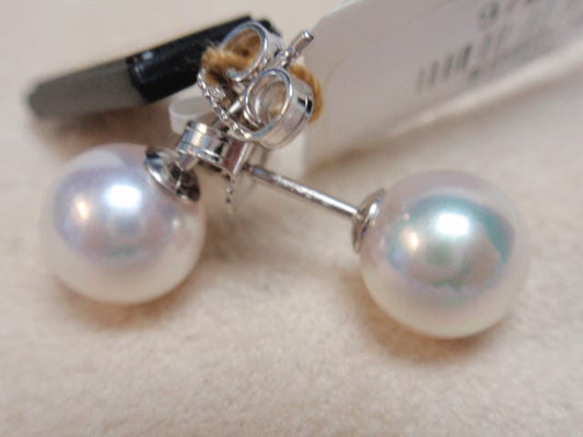 8MM A 18W AKOYA