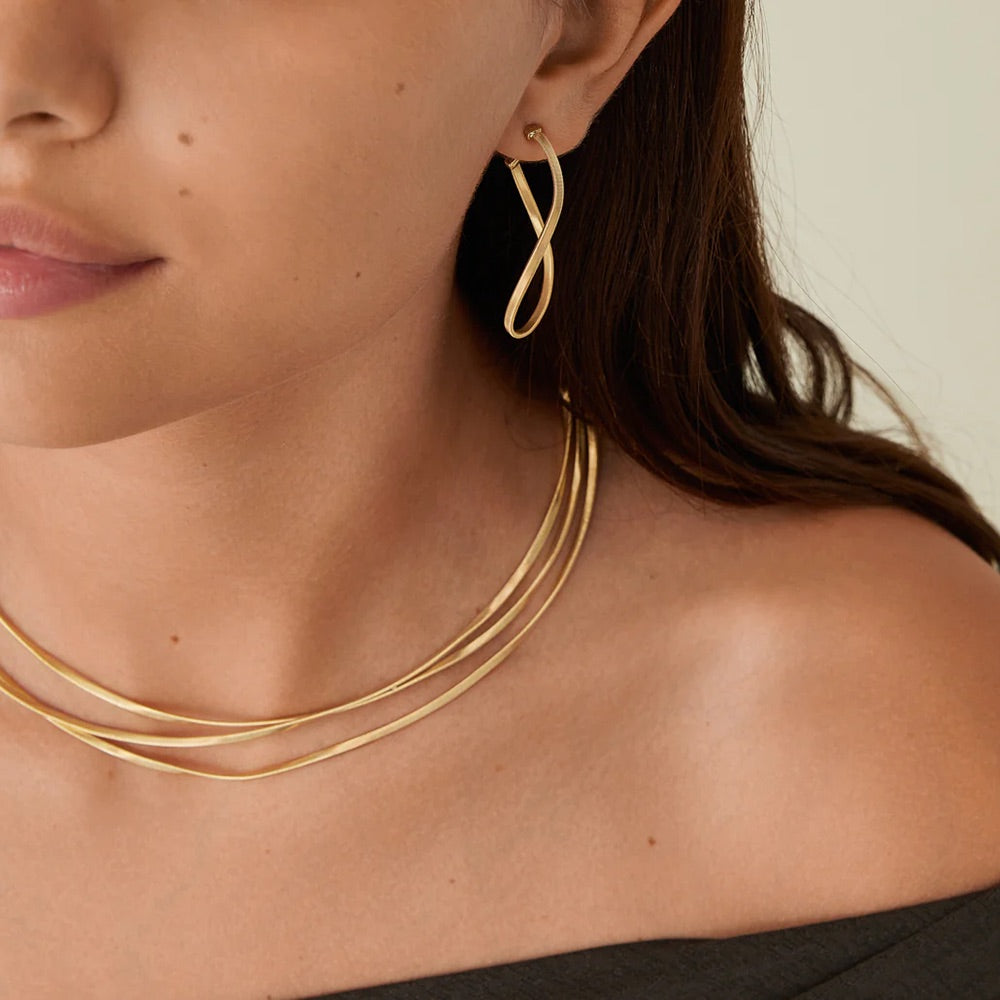 Marco Bicego マラケシュ フープ ピアス YG Marco Bicego Marrakech Twisted Medium Hoops | King Jewelers
