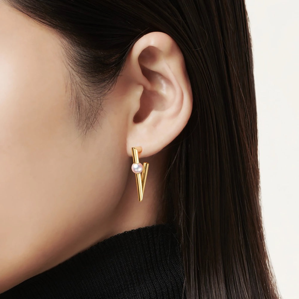 MIKIMOTO パールピアス V code Mikimoto V Code A+ Akoya Pearl Earrings | King Jewelers