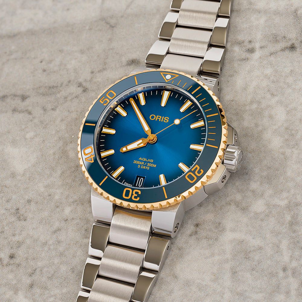 Oris Aquis Date Calibre 400 Steel and Gold | King Jewelers