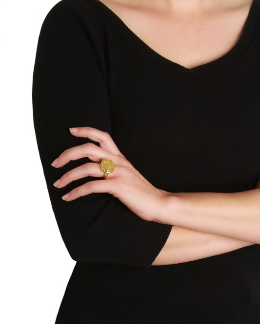 Elizabeth Locke Rearing Horse Ring 19K Yellow Gold