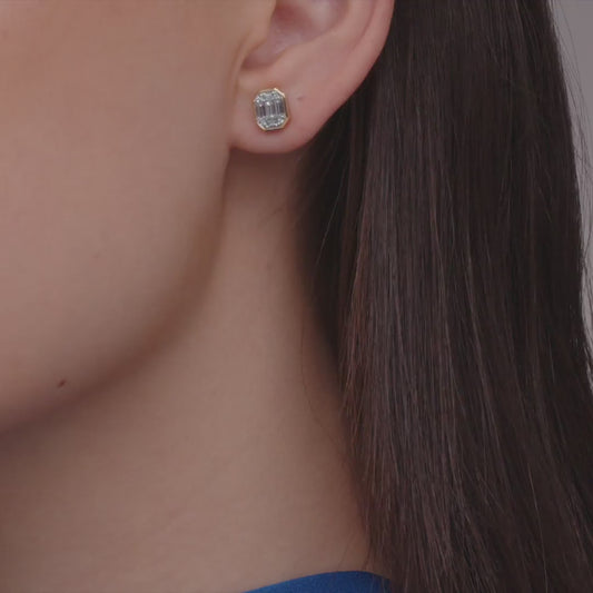 Kwiat Sunburst Diamond Earrings in 18K Yellow Gold
