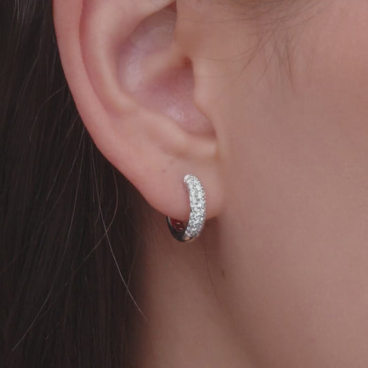 Kwiat Moonlight Petite Hoop Earrings with Diamonds in White Gold