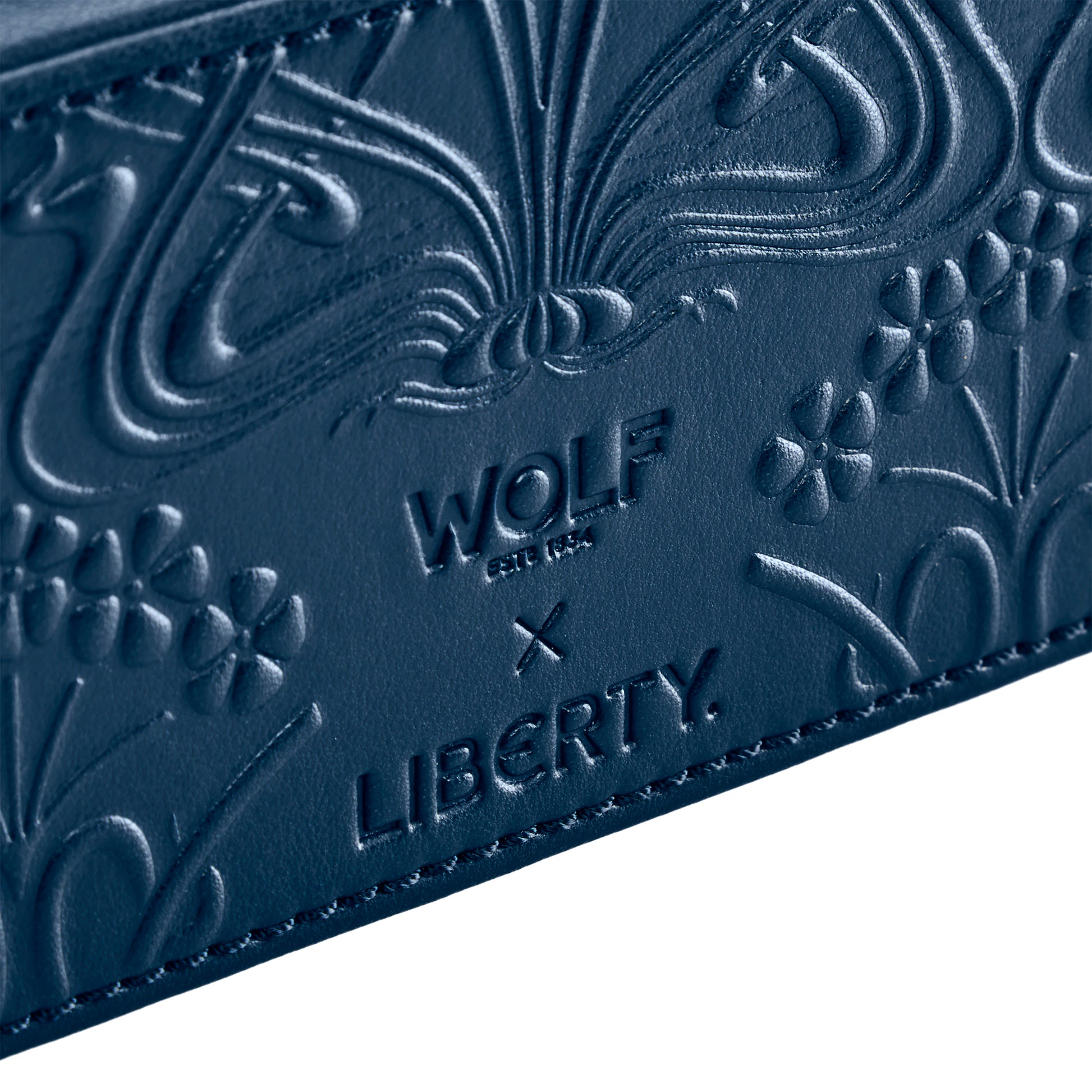 Liberty Medium Zip Case
