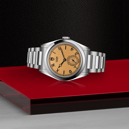 TUDOR Monarch 39mm Dark Champagne Dial