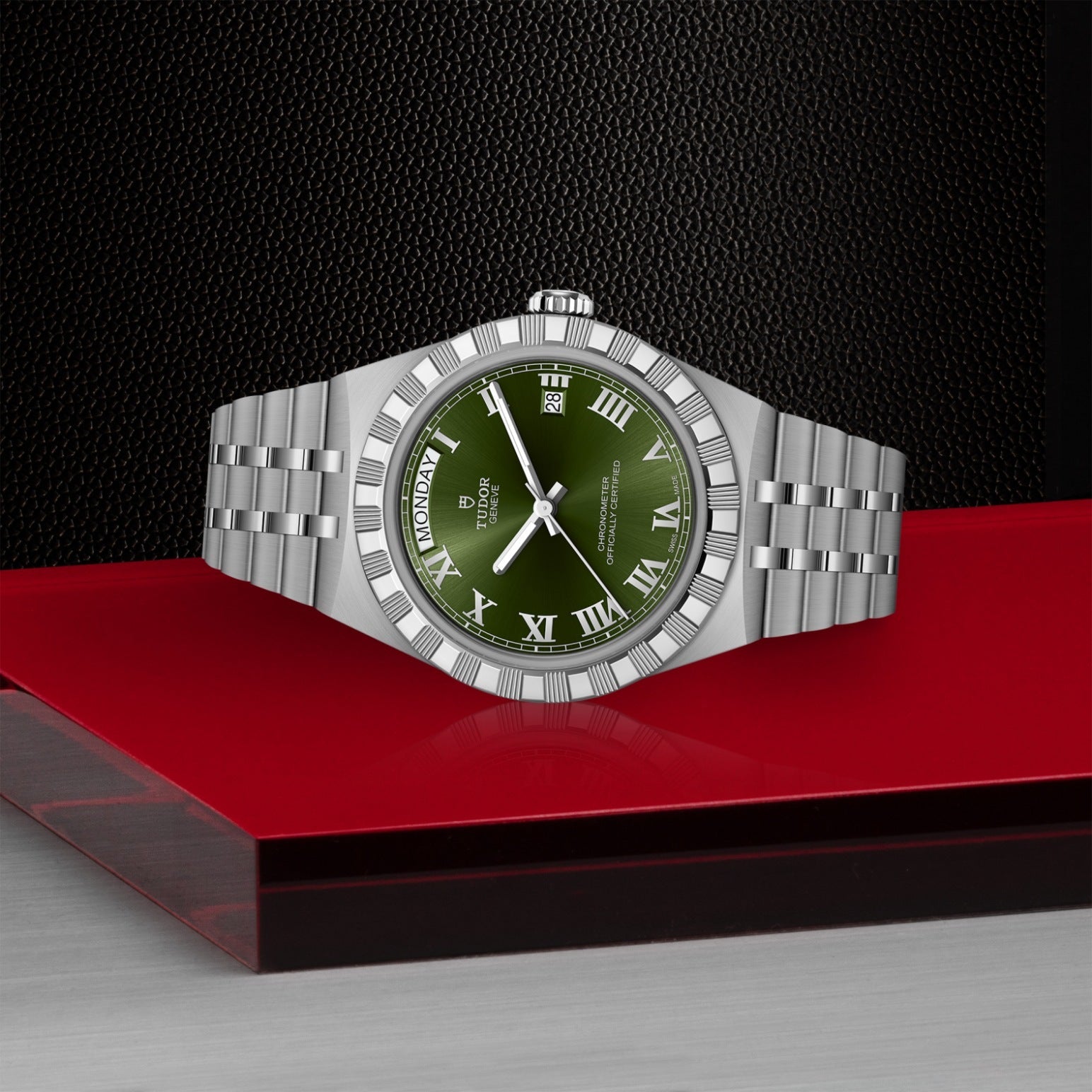 TUDOR Royal 40mm Green Day-Date | M2840D1A0-0003 – King Jewelers