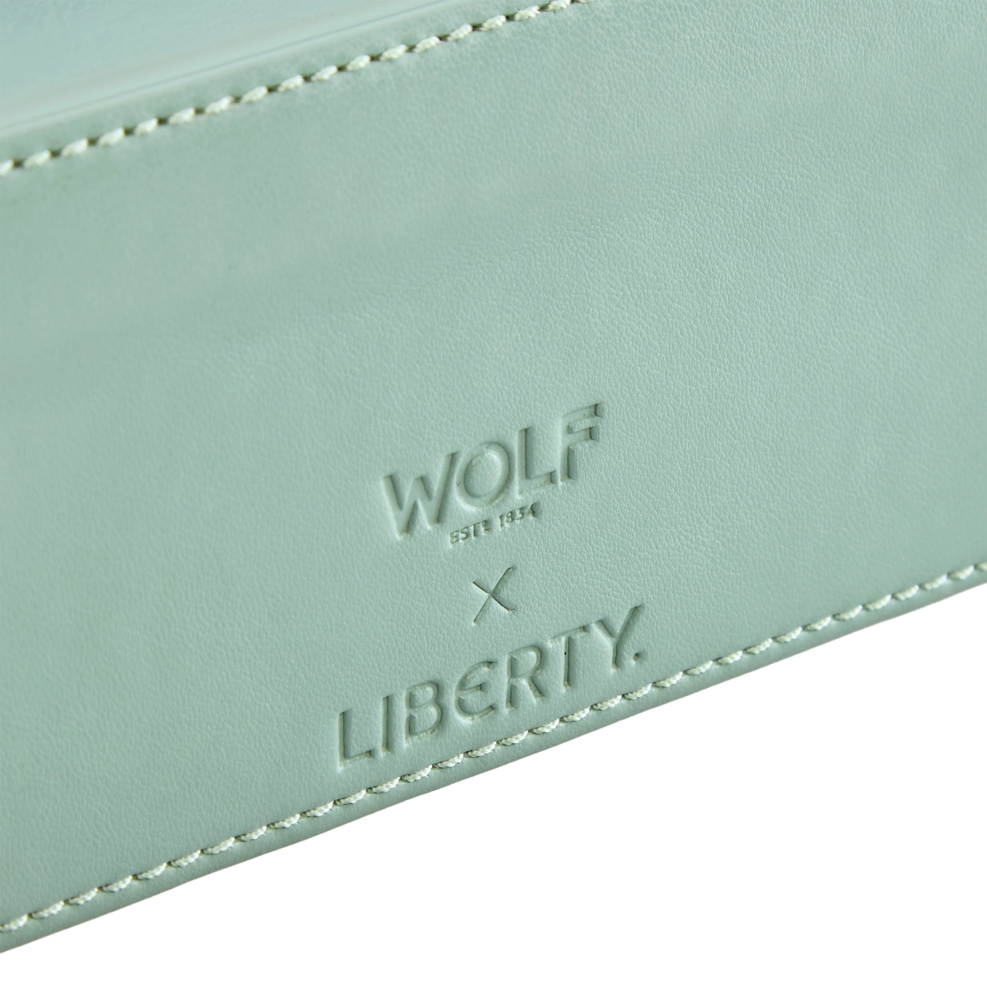 Liberty Medium Zip Case